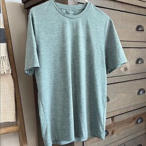 Travis Mathew Men's Green Tee